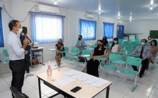 Prefeito Wagner Rodrigues durante posse dos concursados 