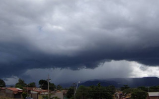Inmet emite alerta de temporais no Tocantins.