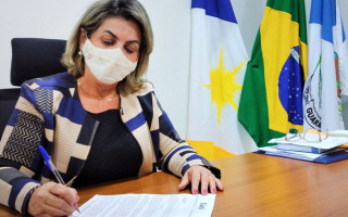 Prefeita de Guaraí, Fátima Coelho.