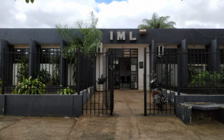 Corpo de suspeito não identificado aguarda reconhecimento no IML de Araguaína.