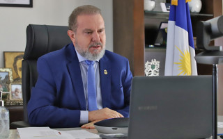Carlesse informou que a curva de contágio da Covid-19 tem diminuído