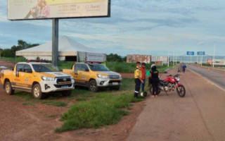 Fiscalização de trânsito do Detran-TO atuando em Palmas.