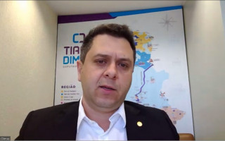 Tiago Dimas durante entrevista coletiva on-line nesta sexta-feira (16).