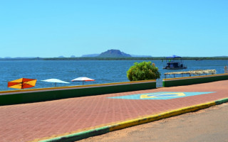 Orla do Rio Tocantins em Babaçulândia 