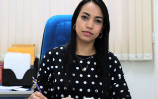Allynie Paula Américo toma posse de forma interina na Controladoria Municipal