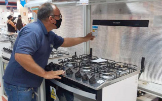 Cosméticos, perfumarias, roupas e eletrodomésticos devem contar com a certificação do Inmetro
