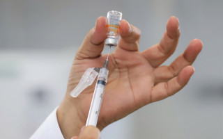 A imunização será realizada com a 1ª dose da vacina Astranezeca.