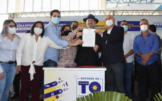 Deputada Valderez Castelo Branco participou da inauguração da ETI Jardenir Jorge Frederico em Araguaína.
