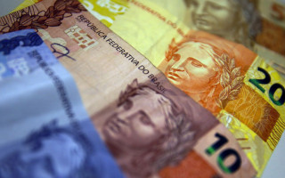 Com valor médio de R$ 217,18 neste mês, a parcela de novembro começará a ser paga hoje.