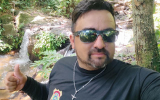 Dennis Tavares faleceu aos 42 anos neste domingo, 13. 