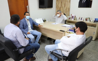 Wanderlei Barbosa se reuniu com parlamentares em visita institucional.