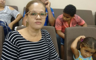 Moradora do Alto Bonito, Wádia Corasso fez uso da palavra na tribuna da Câmara Municipal.