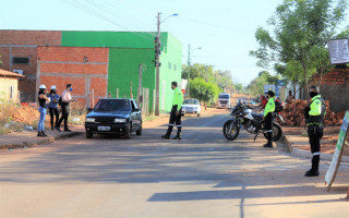 A ação foi realizada na Avenida Perimetral 2, uma das mais importantes vias de acesso da região ao centro da cidade