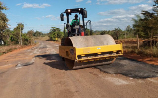 Serviços na TO-164 do bairro Novo Horizonte (Araguaína), passando por Araguanã e Carmolândia. 