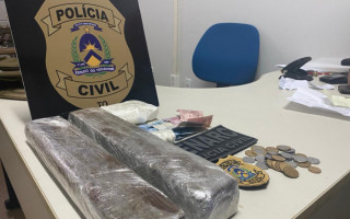 Drogas apreendidas estavam em poder de tres pessoas presas pela Polícia Civil em Araguaína 