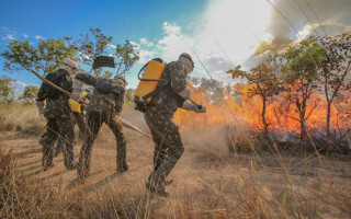 Simulação contou com acompanhamento de militares do Corpo de Bombeiros