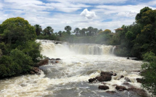 Cachoeira da Velha, um dos atrativos mais procurados pelos visitantes.