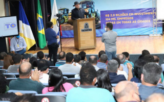 Carlesse ressaltou as dificuldades para manutenção da frota escolar causada pelo longo período de suspensão das aulas presenciais 