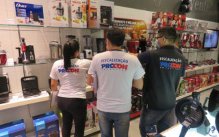 Ao adquirir eletroeletrônicos solicite o teste no aparelho escolhido e a demonstração de funcionamento.