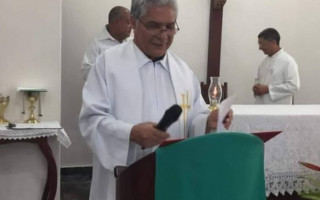 Pe. Almir Ferreira Menezes