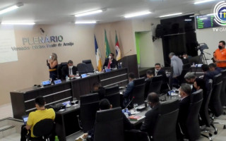 Secretaria Municipal de Saúde, Ana Paula Abadia, apresentou relatório da saúde de 2021. 