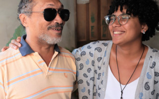 Wilson perdeu a visão no segundo ano de vida e cresceu quebrando barreiras