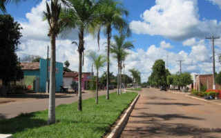 Pagamento de subsídios do prefeito, vice-prefeito e secretários do município de Cariri do TO foram suspensos por determinação judicial.