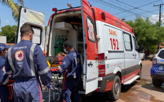 Condutor sofreu lesões pelo corpo e foi socorrido pelo Samu