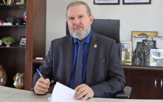 Governador Mauro Carlesse é investigado pela PF. 