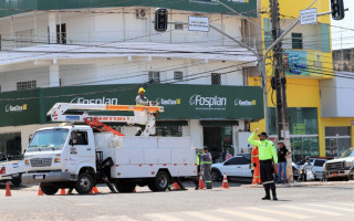 Na última semana, a Avenida Cônego João Lima recebeu semáforos modernos em dois cruzamentos do Entroncamento