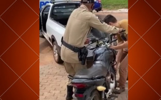 Moto usada na tentativa de assalto.