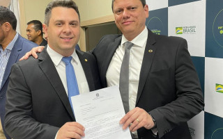 Deputado Federal Tiago Dimas e ministro da Infraestrutura, Tarcísio Freitas.