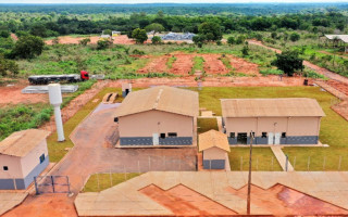 O prédio foi construído às margens da TO-422, no Daiara (Distrito Agroindustrial de Araguaína)