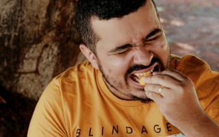 Em cada uma das categorias  competirão três candidatos.