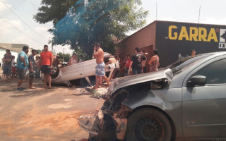 No Corsa braco havia quatro pessoas que tiveram ferimentos leves.