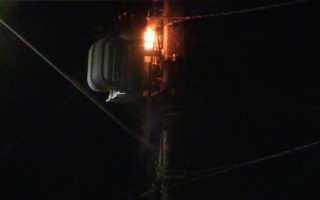 Transformador pegou fogo durante a noite de domingo. 