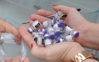 Araguaína e mais sete municípios perderam 22.987 doses de vacina da Pfizer.