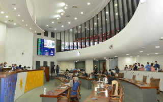 A sessão aconteceu na noite desta terça-feira, 07.