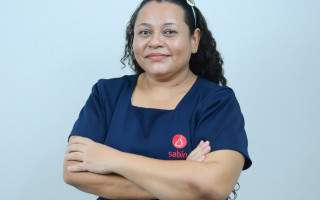 Débora Ribeiro Mesquita, PcD auditiva e colaboradora do Sabin Tocantins.