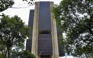 Com o aumento da inflação, o Banco Central fez mais um ajuste nos juros básicos 