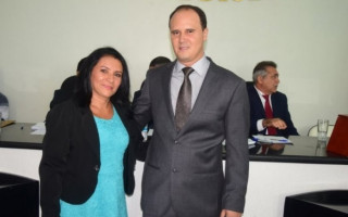 Paulo Gomes de Souza e Eleny Araújo Pinho da Silva, prefeito e vice-prefeita de Tocantinópolis