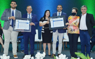 Antonio Andrade recebe título de Cidadão Gurupiense.