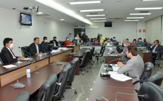 A reunião de Comissão aconteceu na tarde desta terça-feira, 14