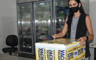 A distribuição de doses de imunizantes contra à Covid-19 segue um novo fluxo.
