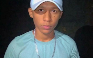 Eduardo Pereira Soares tinha 14 anos.