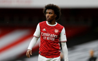 Willian já tinha jogado 7 anos no Chelsea.