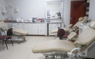 Com o aumento no número de casos de covid-19, gripe e dengue, os estoques estão cada vez mais baixos e salas de coletas vazias.