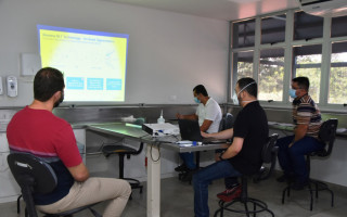 Treinamento dos servidores do Lacen