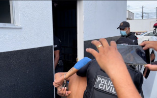 Suspeito foi preso e encaminhado para Central de Flagrantes em Araguaína.