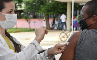Vacinas chegarão à Capital na tarde desta sexta-feira, 18.